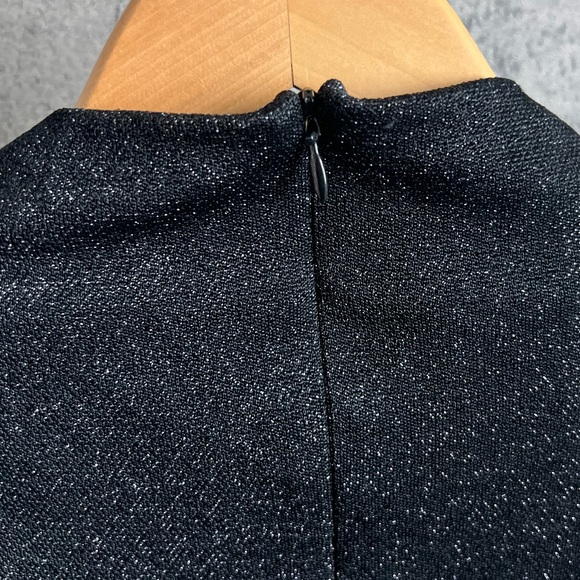 Black elegant turtle neck sleeveless dress shimmery fabric with back slit size S - Picture 3 of 11